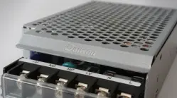 Low noise AC/DC power supply
